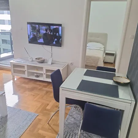 Apartment Apartman Ana