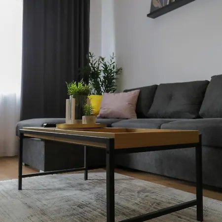 Apartman Ana Apartment